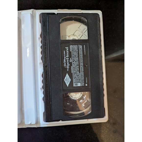 WALT DISNEY'S THE FOX AND THE HOUND THE CLASSICS COLLECTION VHS 1994 RARE - Picture 8 of 9